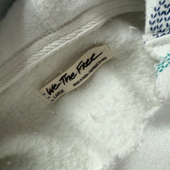 FREE PEOPLE  We The Free It's A Vibe Printed Hoodie - Snowfall Combo - Picture 6 of 6